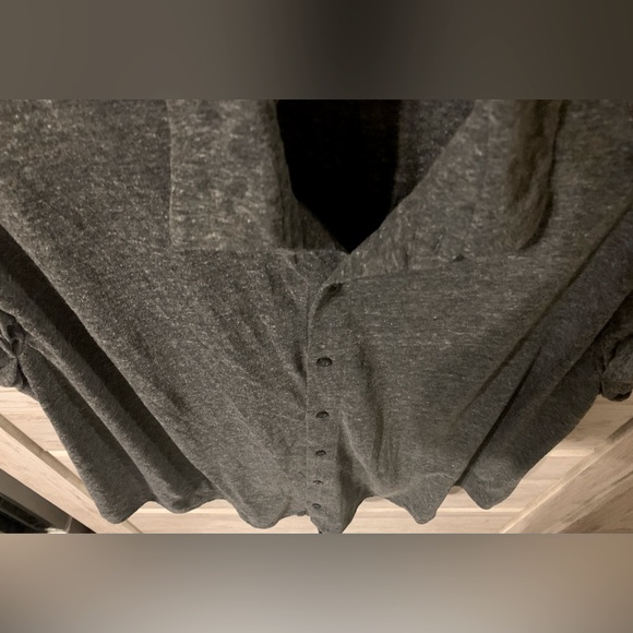 By Corpus Oversized Sleeveless Button Down - Picture 3 of 5